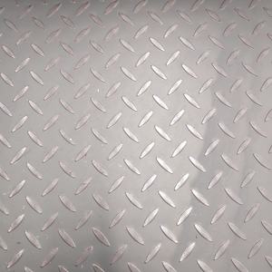 Plaque en acier au carbone à motif <span class=keywords><strong>diamant</strong></span> de haute qualité, matériau durable pour plateforme industrielle - Product Image 1