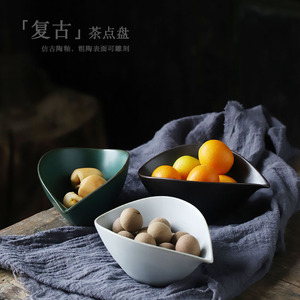 Assiette à thé en céramique de style chinois, forme irrégulière, pour cérémonie du thé, design simple, plat à fruits secs, vaisselle en poterie - Product Image 5
