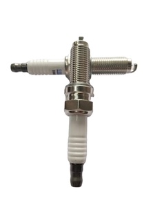Nuevas bujías de iridio para Volkswagen <span class=keywords><strong>Audi</strong></span> Skoda modelos Golf Polo <span class=keywords><strong>A3</strong></span> asiento para motor <span class=keywords><strong>CNG</strong></span> Estado nuevo BKR6E6962 - Product Image 2