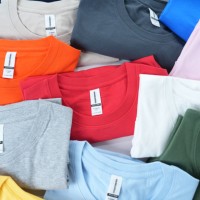 T-shirts Homme Oversize 100% Coton Haute Qualité, Personnalisables avec Logo, Impression Simple ou Broderie, Étiquette Privée