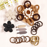 Ensemble d'accessoires pour cheveux pour filles : élastiques, pinces et décorations tendance et élégantes