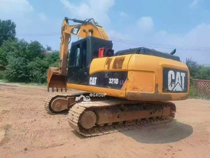 Excavatrice sur chenilles CAT 323D 23T d'occasion avec système hydraulique fiable pour travaux <span class=keywords><strong>de</strong></span> terrassement lourds, faible nombre d'heures <span class=keywords><strong>de</strong></span> fonctionnement - Product Image 1
