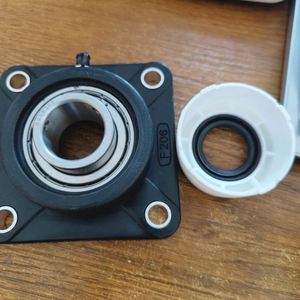 Пластиковый корпус F206 квадратный опорный блок с подшипником из нержавеющей стали SSSB206 - Product Image 3