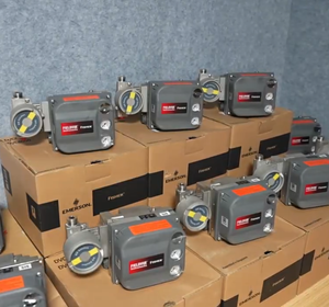 Authentique FIELDVUE DVC6200 SIS numérique avec interrupteur de fin de course Topworx et solénoïde - Product Image 4