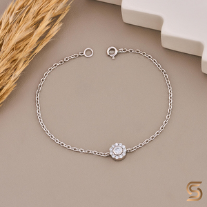 Bracelet Halo Fleur Délicate Minimaliste Bracelet Rond en Diamant pour Elle Bijoux Élégants Intemporels à Porter au Quotidien en provenance d'Inde - Product Image 5