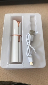Mini USB portatile ricaricabile per il corpo rasoio per il <span class=keywords><strong>viso</strong></span> per signora epilatore elettrico per rossetto batteria USB interfaccia per il naso - Product Image 6