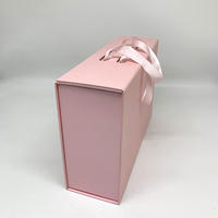 Luxuriöse Rosa Magnetverschluss-Kleidungs- und Schuhboxen Faltbare Karton-Geschenkverpackungen mit Bandgriff