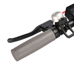 2024 US Warehouse plegable M365 <span class=keywords><strong>Pro</strong></span> <span class=keywords><strong>Scooter</strong></span> eléctrico para adultos de largo alcance 8,5 pulgadas neumático <span class=keywords><strong>E</strong></span>-motocicleta <span class=keywords><strong>D8</strong></span> App <span class=keywords><strong>scooter</strong></span> de dos ruedas - Product Image 6