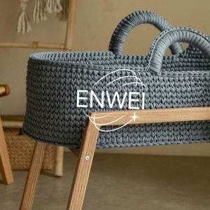 Panier de Moïse moderne en crochet doux fait main pour la sécurité des nouveau-nés, en corde tressée, idéal comme rangement original ou cadeau pour la chambre de maman ou le salon - Product Image 3