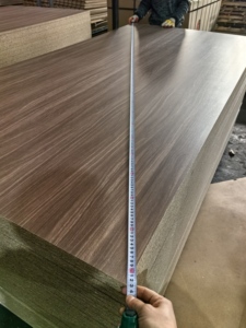 4x8 12mm 15mm 16mm 17mm 18mm Tablero de partículas con cara de melamina blanca Tablero de partículas para muebles - Product Image 4