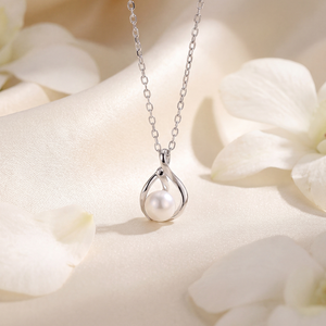 Elegante Collar con Colgante de Perla de Agua Dulce en Plata de Ley S925 con Diseño Curvo y Elegante, Delicado Regalo de Joyería con Perla para Mujer - Product Image 5