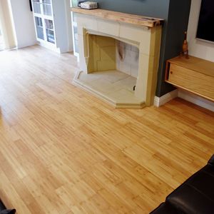 Plancher en <span class=keywords><strong>bambou</strong></span> carbonisé tissé à lattes étroites |   Installation flottante/à coller au sol |   Chambre à coucher et salon - Product Image 3