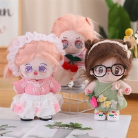 Poupée fille en peluche personnalisée avec des tenues Kawaii peluche pour les fans cadeau pour les célébrités et les idoles poupée en peluche personnalisée avec des tenues