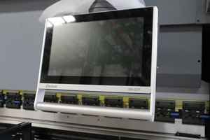 <span class=keywords><strong>Presse</strong></span> <span class=keywords><strong>plieuse</strong></span> CNC <span class=keywords><strong>AMADA</strong></span> type Fast Clamp en acier inoxydable MB8-125Ton*3200 avec DA53T - Product Image 6