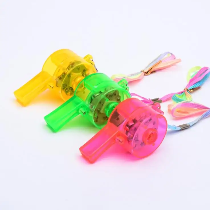 नवीनता आइटम बच्चों के खिलौने प्लास्टिक सीटी एलईडी चमकती पार्टी सीटी ऊपर प्रकाश का नेतृत्व किया खिलौने बच्चों के लिए