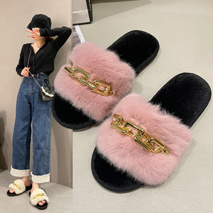 Moda moderna <span class=keywords><strong>fascia</strong></span> tinta unita soffice velluto pantofole basse da donna adornate <span class=keywords><strong>con</strong></span> catena di metallo spesso pantofole di cotone a punta aperta invernale - Product Image 2