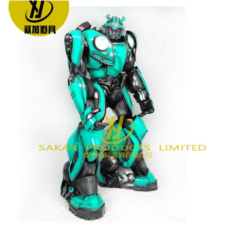 มีสีเขียวขุ่น