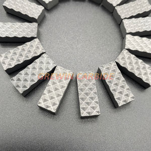 Gw carbure-Plaquettes de coupe en carbure de taille personnalisée Pince en carbure de tungstène Mâchoires de mandrin de qualité YG8 - Product Image 4