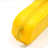 Sac à crayons en silicone à la mode sac de rangement multifonctionnel pochette à crayons doit juste étui à crayons