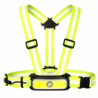 Lampe de course à haute visibilité réglable de 550 lumens pour coureurs, lampe de poitrine rechargeable à intensité variable pour la marche nocturne