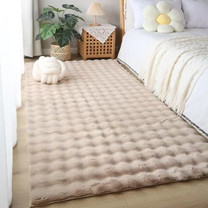 Ventes directes d'usine confortables <span class=keywords><strong>tapis</strong></span> à cheveux longs en lapin blanc <span class=keywords><strong>tapis</strong></span> moelleux à bulles matérielles - Product Image 4