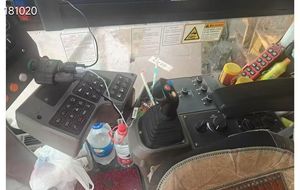 Grúa Oruga Usada XCM XGC150 de 150 Toneladas, Año 2021, Modelos XGC75, XGC55, XGC85, XGC95, Grúa Oruga de Segunda Mano - Product Image 3