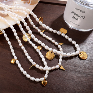 Collar de perlas de agua dulce con colgante de acero inoxidable de lujo, chapado en oro de 18k, estilo francés, para mujer. - Product Image 1