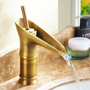 Palanca Monomando de bambú de latón dorado antiguo, grifo mezclador para lavabo de baño, grifos de cascada para copa de vino - Product Image 4