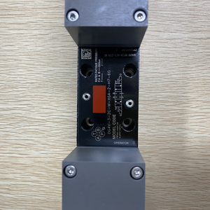 <span class=keywords><strong>DG4V</strong></span> <span class=keywords><strong>DG4V</strong></span> <span class=keywords><strong>3</strong></span> 2C <span class=keywords><strong>MU</strong></span> <span class=keywords><strong>H7</strong></span> <span class=keywords><strong>60</strong></span> Válvula solenoide direccional hidráulica <span class=keywords><strong>DG4V</strong></span> <span class=keywords><strong>3</strong></span> 2C M X6A 2 <span class=keywords><strong>H7</strong></span> <span class=keywords><strong>60</strong></span> <span class=keywords><strong>DG4V</strong></span>-5-<span class=keywords><strong>6C</strong></span>-M-U-H6-20 de <span class=keywords><strong>DG4V</strong></span>-<span class=keywords><strong>3</strong></span>-<span class=keywords><strong>6C</strong></span>-M-U-<span class=keywords><strong>H7</strong></span>-<span class=keywords><strong>60</strong></span> - Product Image 5