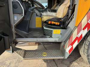 GRÚA USADA LIEBHERR LTM1250 DE 250 TONELADAS PARA TODOS LOS TIPOS DE TERRENO - Product Image 5