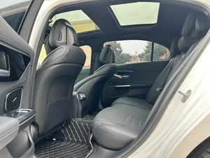 <span class=keywords><strong>Mercedes</strong></span>-Benz <span class=keywords><strong>Clase</strong></span> C C-2-6-0 L modelo 2023, cuero, neumáticos R-1-9, techo solar panorámico, volante <span class=keywords><strong>a</strong></span> la izquierda - Product Image 6