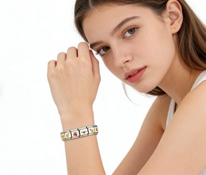 Braccialetto Modulare Italiano in Acciaio Inossidabile, Staccabile, Fai-da-Te, a Forma di Cuore, Trendy, Unisex, Gioielli Creativi alla Moda, Foto Personalizzate, Emojis Divertenti - Product Image 3