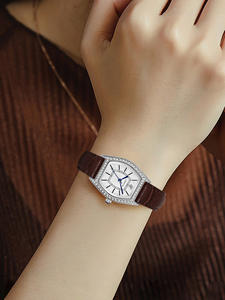 <span class=keywords><strong>นาฬิกา</strong></span>ควอตซ์คุณภาพสูงสำหรับผู้หญิง Tomi Luckyfox L29 ขา<span class=keywords><strong>ย</strong></span>ส่ง <span class=keywords><strong>นาฬิกา</strong></span>สา<span class=keywords><strong>ย</strong></span>หนังเรียบง่า<span class=keywords><strong>ย</strong></span>สำหรับสุภาพสตรี รา<span class=keywords><strong>คา</strong></span>ถูก <span class=keywords><strong>นาฬิกา</strong></span>แฟชั่น - Product Image 5