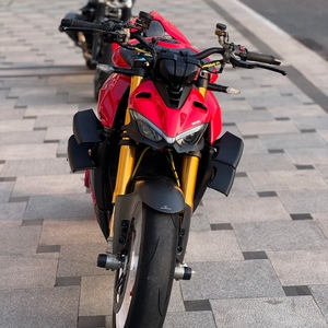 <span class=keywords><strong>Ducati</strong></span> Street Fighter V4S, Motor en <span class=keywords><strong>V</strong></span> de Cuatro Tiempos Refrigerado por Agua, 1103cc, Arranque Eléctrico, con Tubo de Escape Específico para Pista, Combustible de Gasolina - Product Image 2