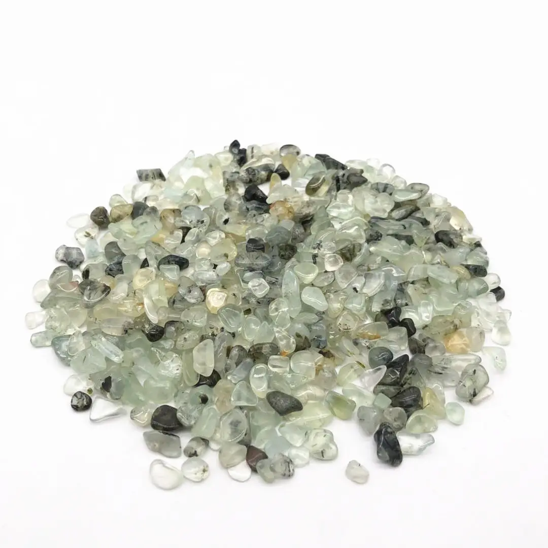 الجملة الطبيعية شبه الكريمة الأخضر prehnite هبط حجر الكريستال الحصى لتزيين الشموع