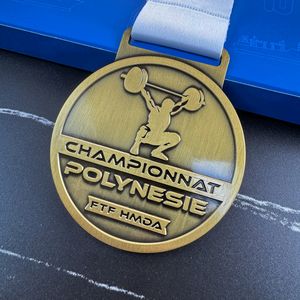 Изготовленный на заказ логотип позолоченный Литой 3d марафонские медали в тяжелой атлетике с тканой лентой - Product Image 6