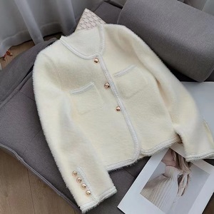 Caldo di vendita di alta qualità caldo cappotto Casual delicato signore <span class=keywords><strong>oro</strong></span> bottone <span class=keywords><strong>Cardigan</strong></span> in maglia bianca con tasca - Product Image 2