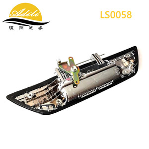 ฝาครอบมือจับประตูหลัง Adili รุ่น LS0058 สำหรับ Toyota Hilux Revo ปี 2015-2018 แบบชุบโครเมียม - Product Image 2