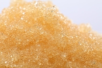 Résine échangeuse d'ions cationique à acide fort en polystyrène sulfoné, fabriquée en Chine, pour adoucisseur d'eau