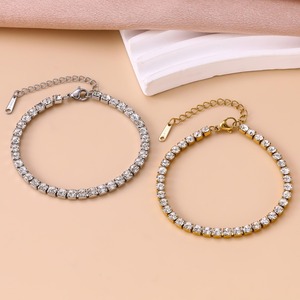 Pulsera de Acero Inoxidable con Circonitas Refinadas, Chapada en Oro y Plata, Regalo de Cumpleaños para Amiga - Product Image 1