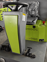 Balayeuse autoportée XY-A15, type ouvert, bac à poussière 200L, capacité de montée de 30%, frein à disque hydraulique, commande à une touche
