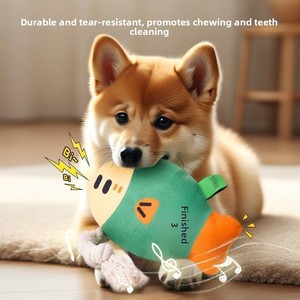 Jouets pour animaux de compagnie en gros, écologiques, style dessin animé, pour chiens et chats, jouet à mâcher interactif résistant aux morsures pour chiots, design poisson en peluche - Product Image 1