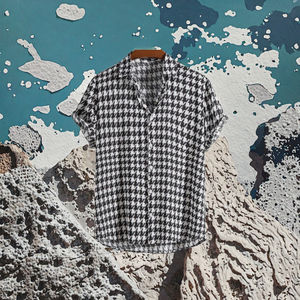 เสื้อเชิ้ตชายลายฮาวด์ทูธสไตล์ฮาวายสำหรับฤดูร้อน แขนสั้น ระบายอากาศได้ดี เหมาะสำหรับใส่ไปเที่ยวชายหาดหรือใส่ในโอกาสต่างๆ - Product Image 2