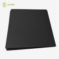 Plaque en plastique PP ondulé noir de qualité industrielle 4 mm 1m*1m pour le transport et le stockage