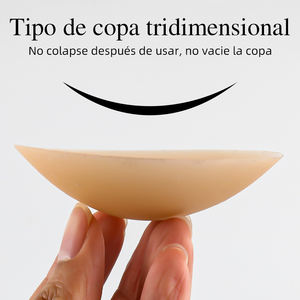 Cubrepezones Adhesivos Reutilizables con Forma de Flor, Invisibles y con Tacto Natural para Mujer - Product Image 3