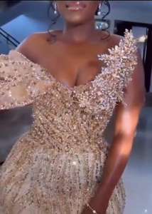 2025ชุดแต่งงานทรงนางเงือกลูกไม้สีทองประดับเลื่อมและไข่<span class=keywords><strong>มุก</strong></span>อาหรับชุดเจ้าสาวแบบหรูหราออกแบบได้ตามต้อง<span class=keywords><strong>กา</strong></span>ร - Product Image 2