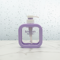 Özel Renk 300ml 500ml Şeffaf Kare PET Pompalı Şişe Yeniden Kullanılabilir El Dezenfektanı Duş Jeli Dağıtıcısı PP Pompalı