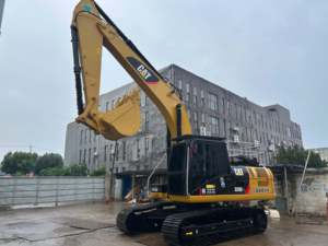 Excavatrice sur chenilles d'occasion CAT 325D2L, 25 tonnes, avec moteur CAT C7.1 d'origine, pour travaux de carrière et de construction routière - Product Image 3