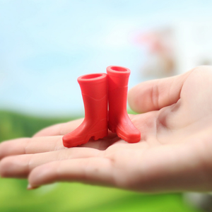 Aksesoris Rumah Boneka Miniatur Sepatu Bot Plastik Panjang Mini dan Sarung Tangan untuk Dekorasi Rumah Boneka - Product Image 6