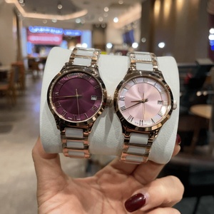 Reloj de Lujo Avanzado con Movimiento de Cuarzo Preciso, Cristal de Zafiro, Esfera con Patrón Solar, Correa de Acero y Cerámica, Longiness - Product Image 6